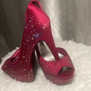 Pink Studded Heels 👠